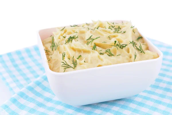 Delicioso puré de papas con verduras en un tazón en la mesa de primer plano —  Fotos de Stock