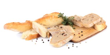 Beyaz izole ekmek ile taze pate