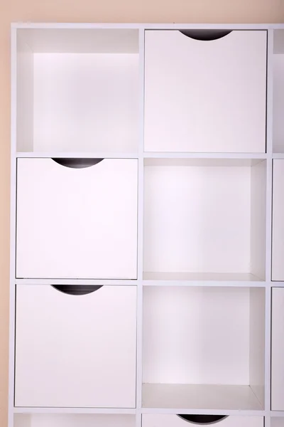 Puste półki biały z bliska — Zdjęcie stockowe