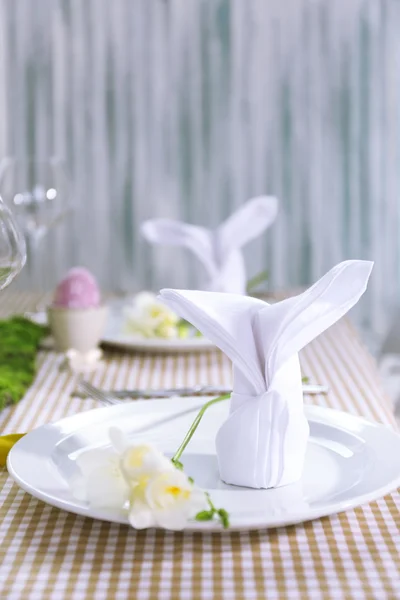 Krásný svátek velikonoční tabulky nastavení — Stock fotografie