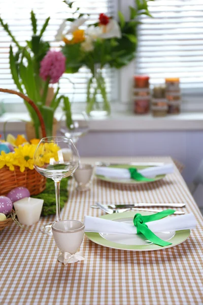 Beautiful holiday Easter table setting — Stock Photo, Image