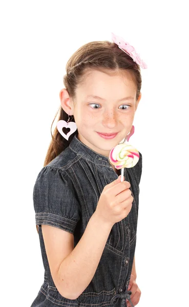 Retrato de hermosa niña con piruleta aislada en blanco — Foto de Stock