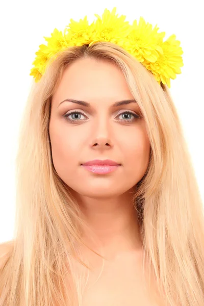 Beautiful young woman with bright yellow flowers in her hair on white background close-up — Stock Photo, Image