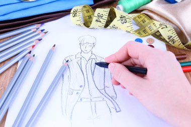 Moda Tasarımcısı kapatın