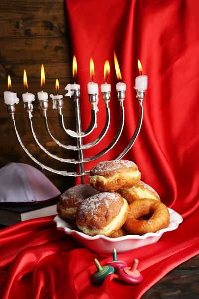 Festlig sammansättning för hanukkah på duk närbild — Stockfoto