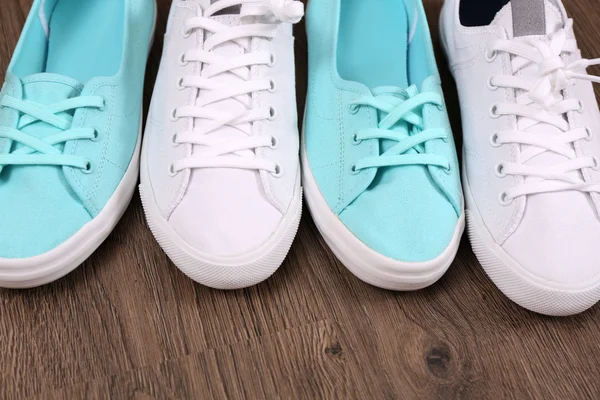 Női cipők a padló — Stock Fotó