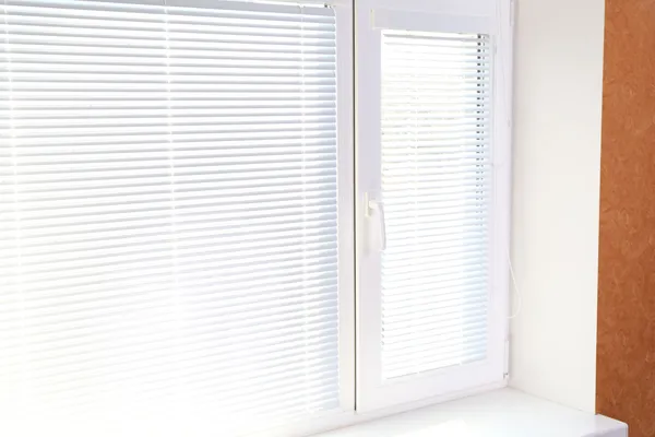 White window with blinds — Stock Photo, Image