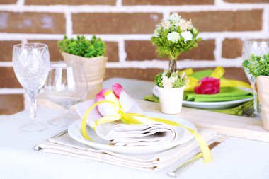 güzel bahar sofra parlak zemin üzerine