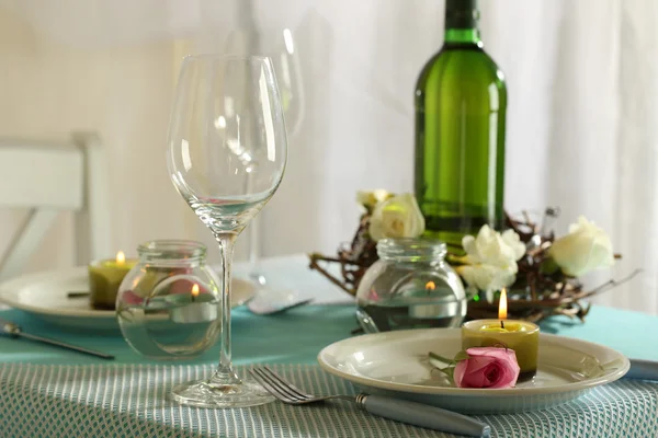 Beautiful holiday Easter table setting in blue tones, on light background — Stock Photo, Image