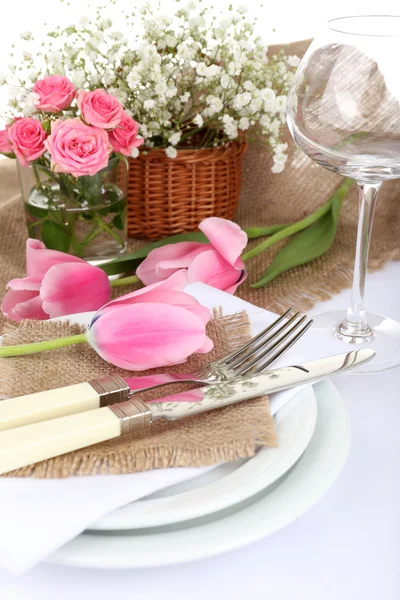 Table setting with spring flowers close up — Stock Photo, Image