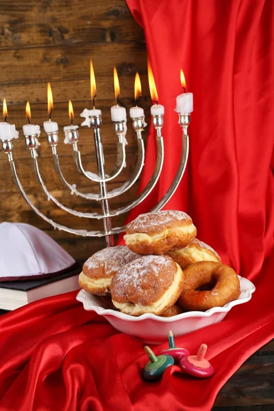 Composición festiva para Hanukkah en primer plano de tela —  Fotos de Stock