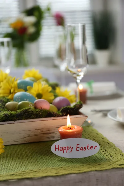 Schöne Feiertage Ostern Tisch decken Stockbild
