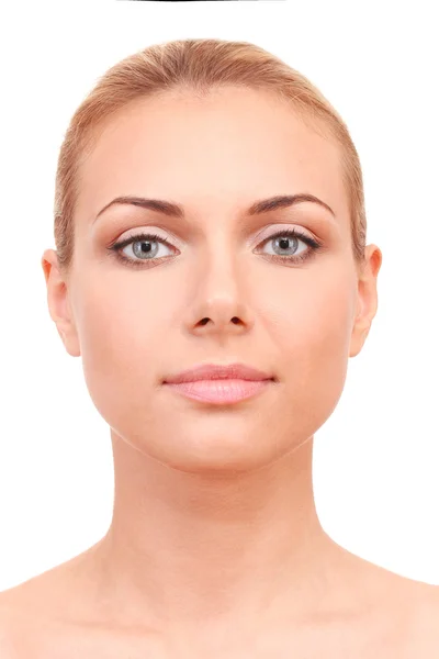Krásná ženská tvář na bílém pozadí detail — Stock fotografie