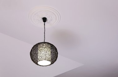 tavanda asılı modern avize