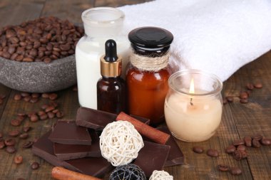 ahşap masa yakın çekim güzel çikolata spa ayarı