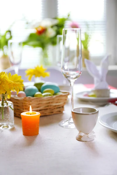 Schöne Feiertage Ostern Tisch decken — Stockfoto