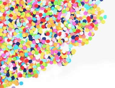 Konfeti beyazda izole edilmiş.