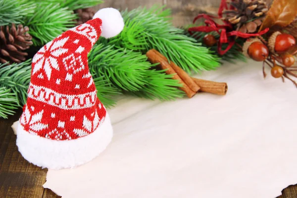 Cartão de Natal em fundo de madeira — Fotografia de Stock