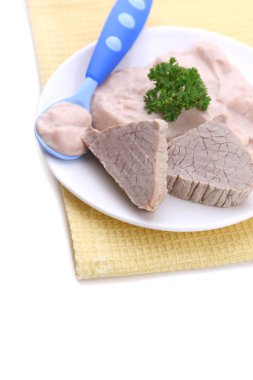 Et hamur bebek, üzerinde beyaz izole renkli peçete üzerinde plaka üzerinde besleme için