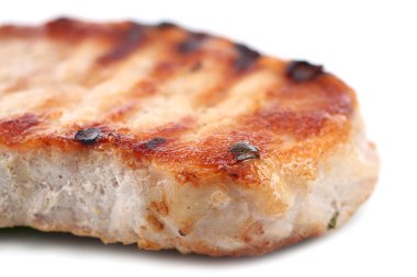 ızgara biftek üzerine beyaz izole