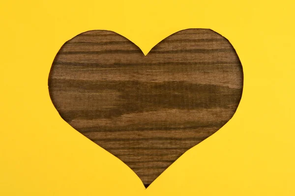 Papírové srdce na dřevěném pozadí — Stock fotografie