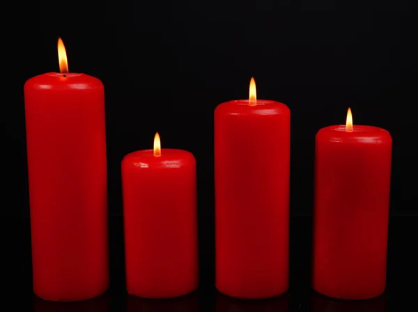 Lindas velas isoladas em preto — Fotografia de Stock