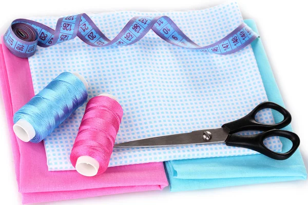 Accessori per cucire e primo piano in tessuto — Foto Stock