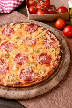 lezzetli pizza üzerinde tablo yakın çekim