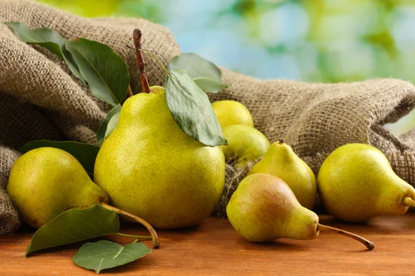 Juicy flavorful pears — Stock Photo, Image