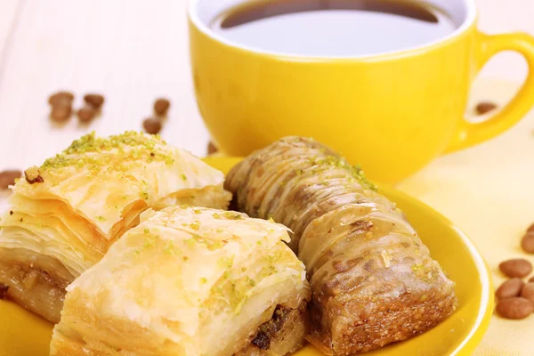 Tatlı baklava — Stok fotoğraf