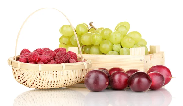 Ripe fruits and berries — Stock Photo, Image