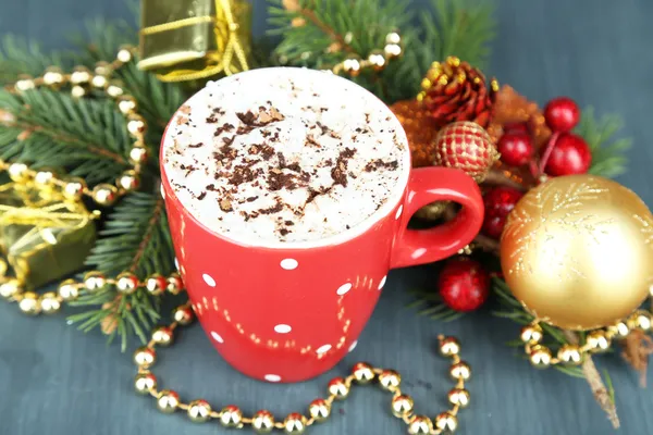 Hot chocolate with cream — Stock Photo, Image