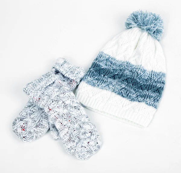 Casquette et mitaines d'hiver — Photo