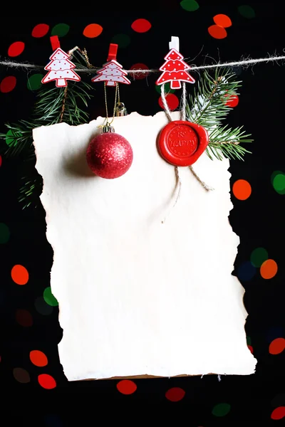 Sábana en blanco con decoración de Navidad — Foto de Stock