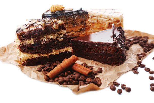 Assortiment van stukken van cake, geïsoleerd op wit — Stockfoto