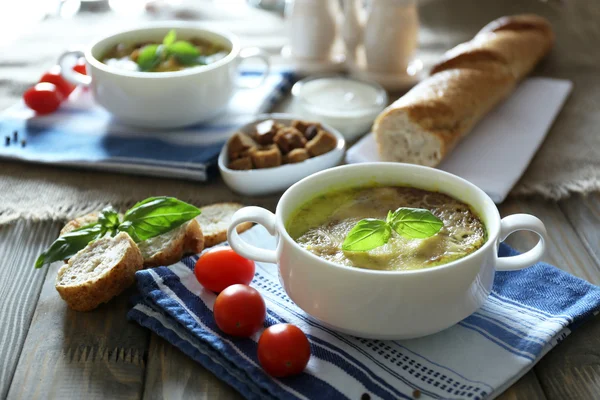 ソースパンでおいしいスープ — ストック写真