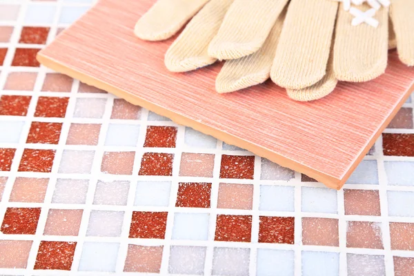 Ceramic tiles and tools — Stock Photo, Image