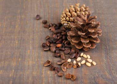 Sedir çam fıstığı ahşap tablo