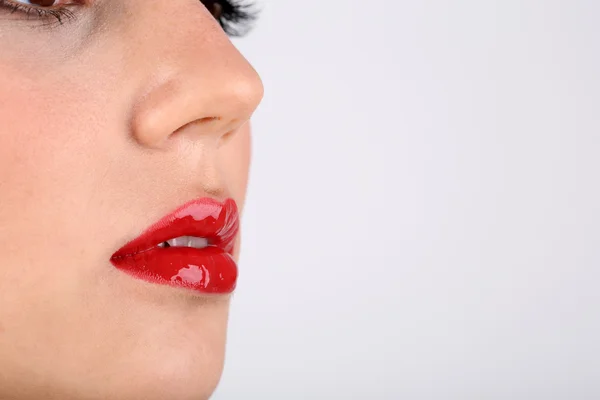 섹시 한 붉은 입술 근접 촬영 — 스톡 사진