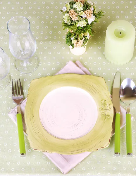 Nakrycie stołu wiosennego. — Zdjęcie stockowe