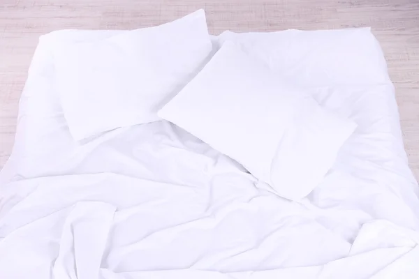 Unmade bed close up — Stock Photo, Image