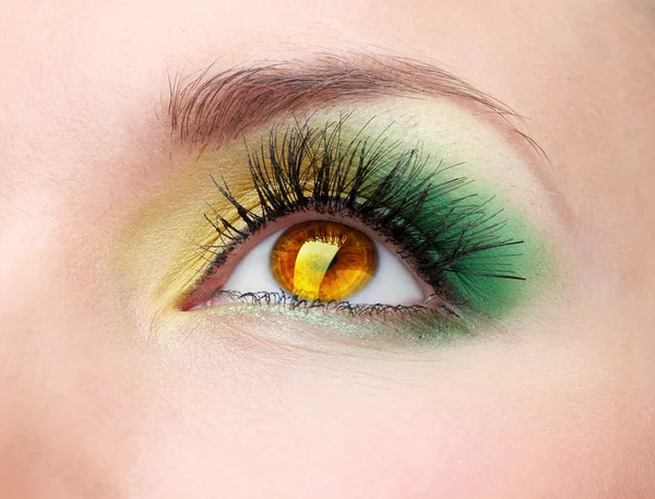Piękne kolorowe oka z bliska — Zdjęcie stockowe