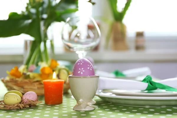 Hermosa fiesta Pascua mesa ajuste — Foto de Stock