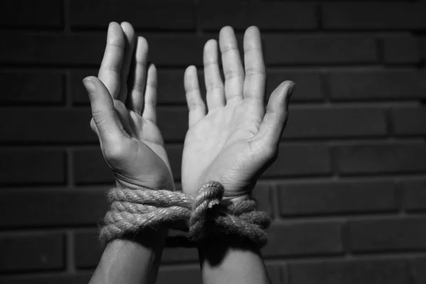 Tied hands — Stock Photo, Image