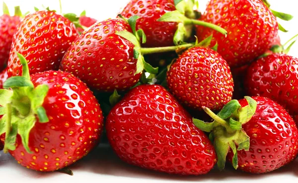 Rote reife Erdbeeren, Nahaufnahme — Stockfoto