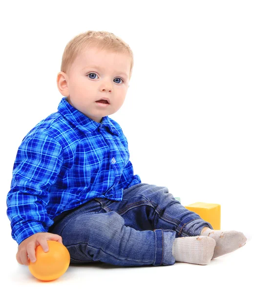 Feliz joven padre jugando con su pequeño hijo aislado en blanco — Foto de Stock