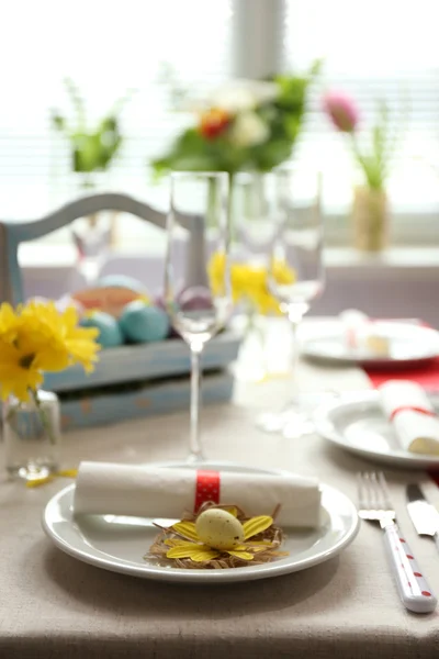 Hermosa fiesta Pascua mesa ajuste — Foto de Stock