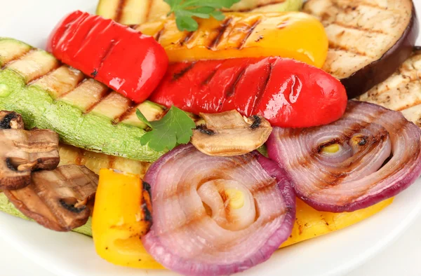 Delicious grilled vegetables on plate close-up — Stock Photo, Image