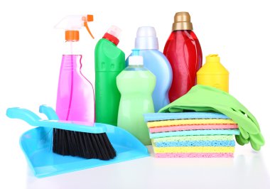 Temizlik ürünleri beyaza izole edildi