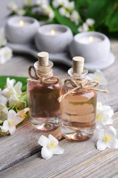 Spa composition with jasmine flowers on table close-up — Stock Photo, Image